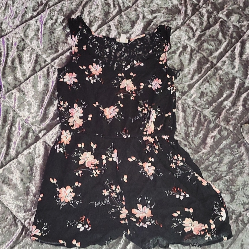 Rompers